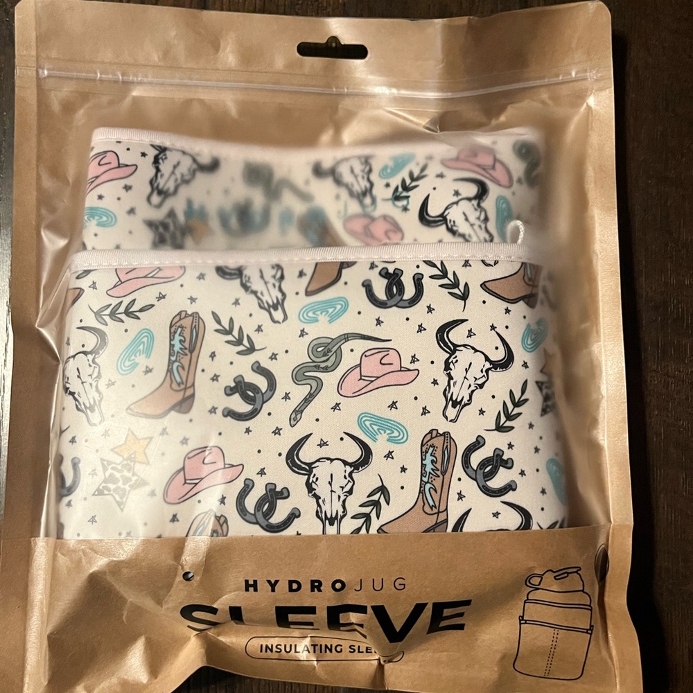 Hydrojug Texas Cowgirl print sleeve